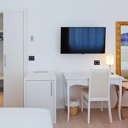 Mainè Hotel Finale Ligure
