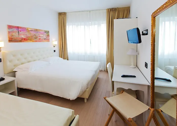 Hotel Mainè Finale Ligure