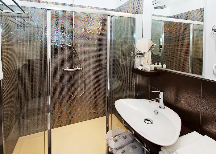 Mainè 3* Finale Ligure